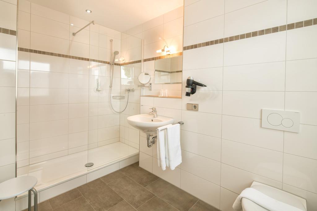 Hotel Leitner Кауфбойрен Екстериор снимка