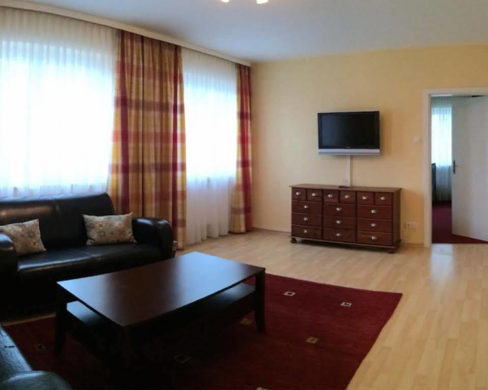 Hotel Leitner Кауфбойрен Екстериор снимка