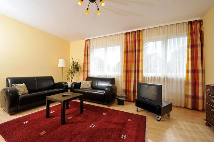 Hotel Leitner Кауфбойрен Екстериор снимка