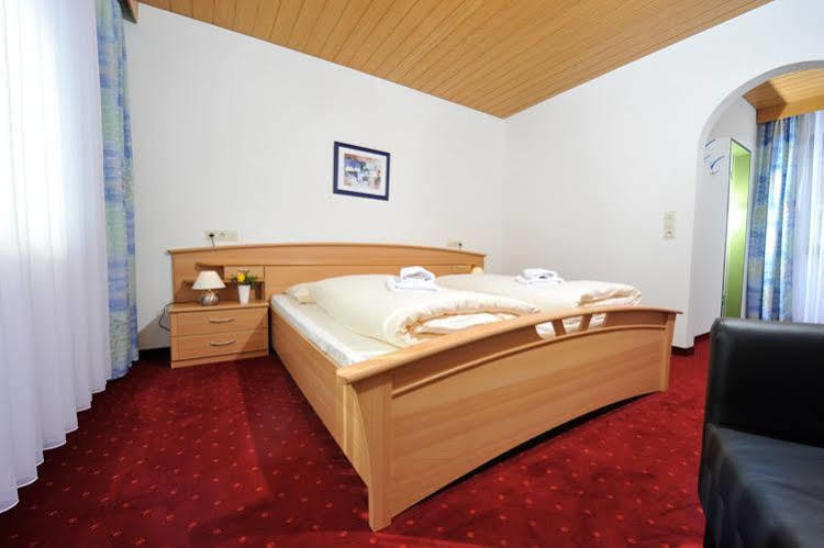 Hotel Leitner Кауфбойрен Екстериор снимка